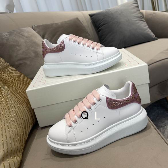 men Alexander McQueen shoes-014